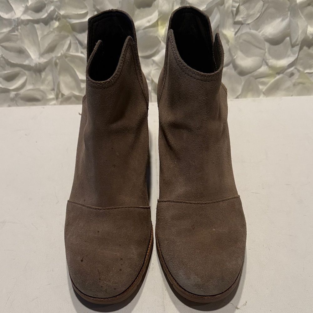 Sorel Brown Ankle Booties